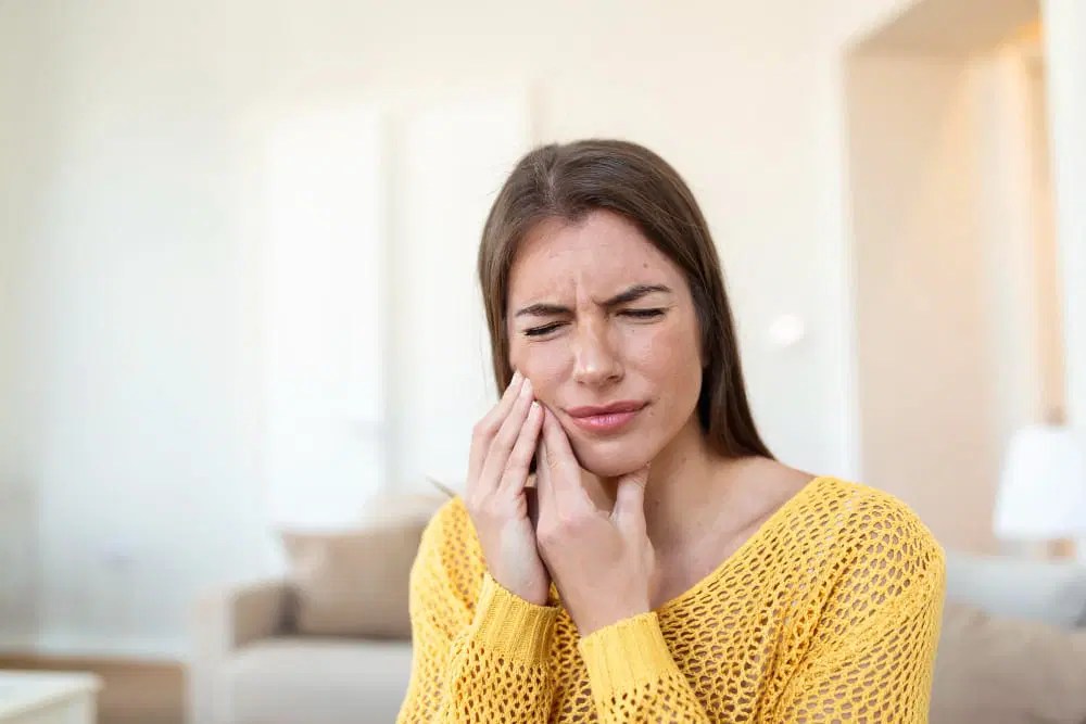 Jak Bol Nakon Vađenja Zuba? Kako Prepoznati Alveolitis I Kada Se Javiti&nbsp;Stomatologu